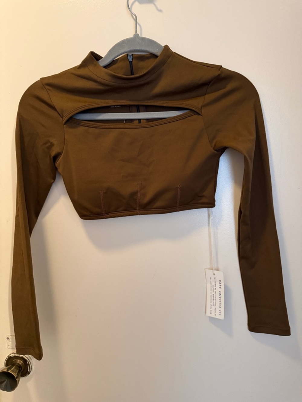 Women's Brown Long Sleeve Cutout Crop Top